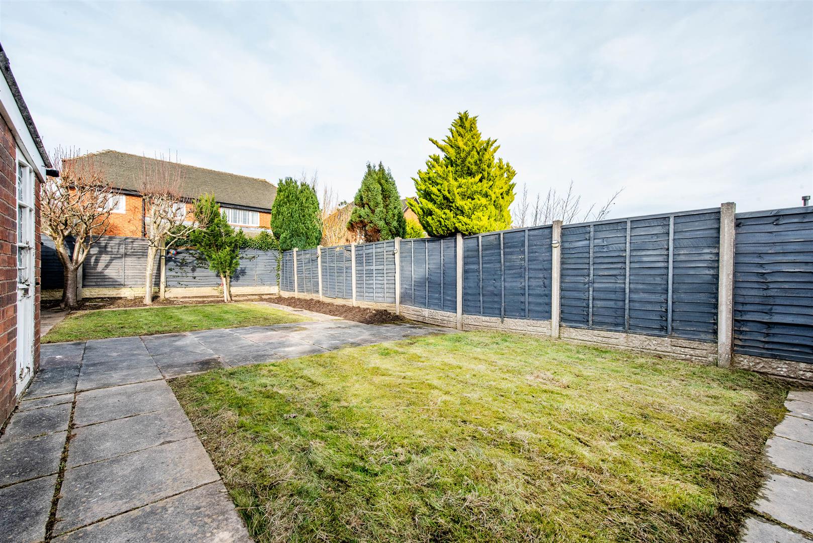 2 bed property in Cockersand Avenue, Preston